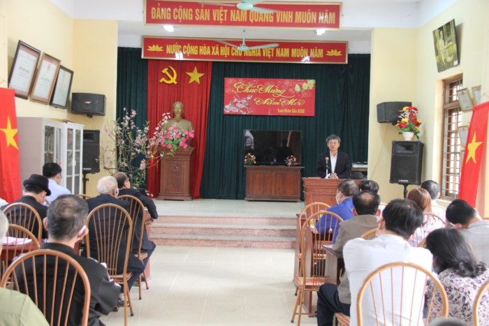 Đồng chí Phó Chủ tịch UBND tỉnh - Nguyễn Duy Hưng dự sinh hoạt chi bộ khu phố Bạch Đằng Giang, phường Minh Khai