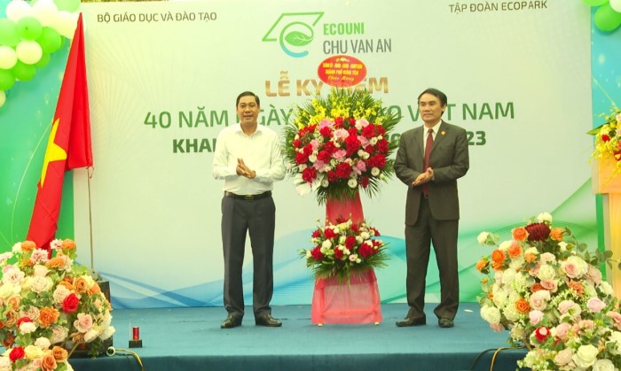 Trường Đại học Chu Văn An kỷ niệm 40 năm Ngày Nhà giáo Việt Nam  và khai giảng năm học mới 2022 - 2023