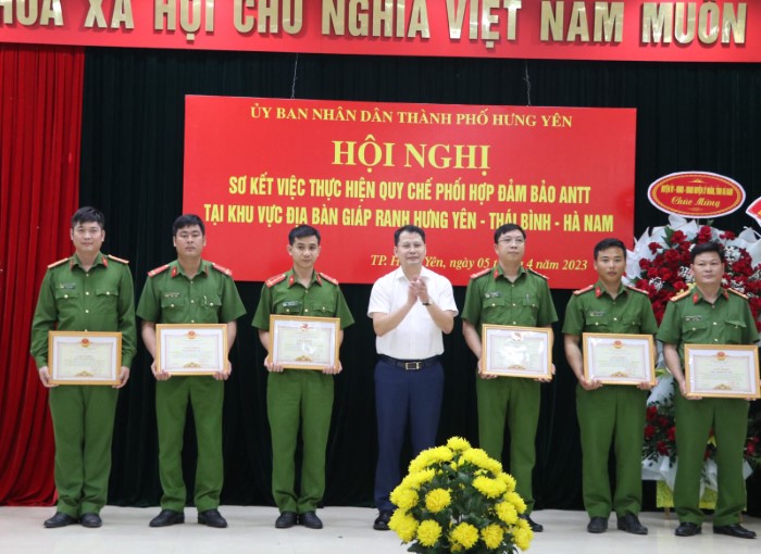Sơ kết việc thực hiện quy chế phối hợp đảm bảo an ninh trật tự tại khu vực địa bàn giáp ranh Hưng Yên – Thái Bình - Hà Nam
