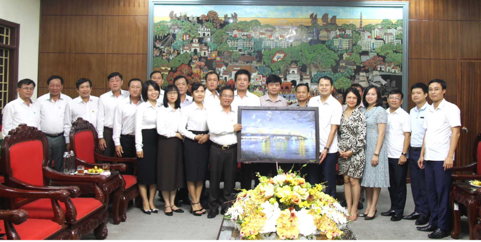 Đoàn công tác quận Sơn Trà – TP Đà Nẵng thăm và làm việc tại thành phố Hưng Yên