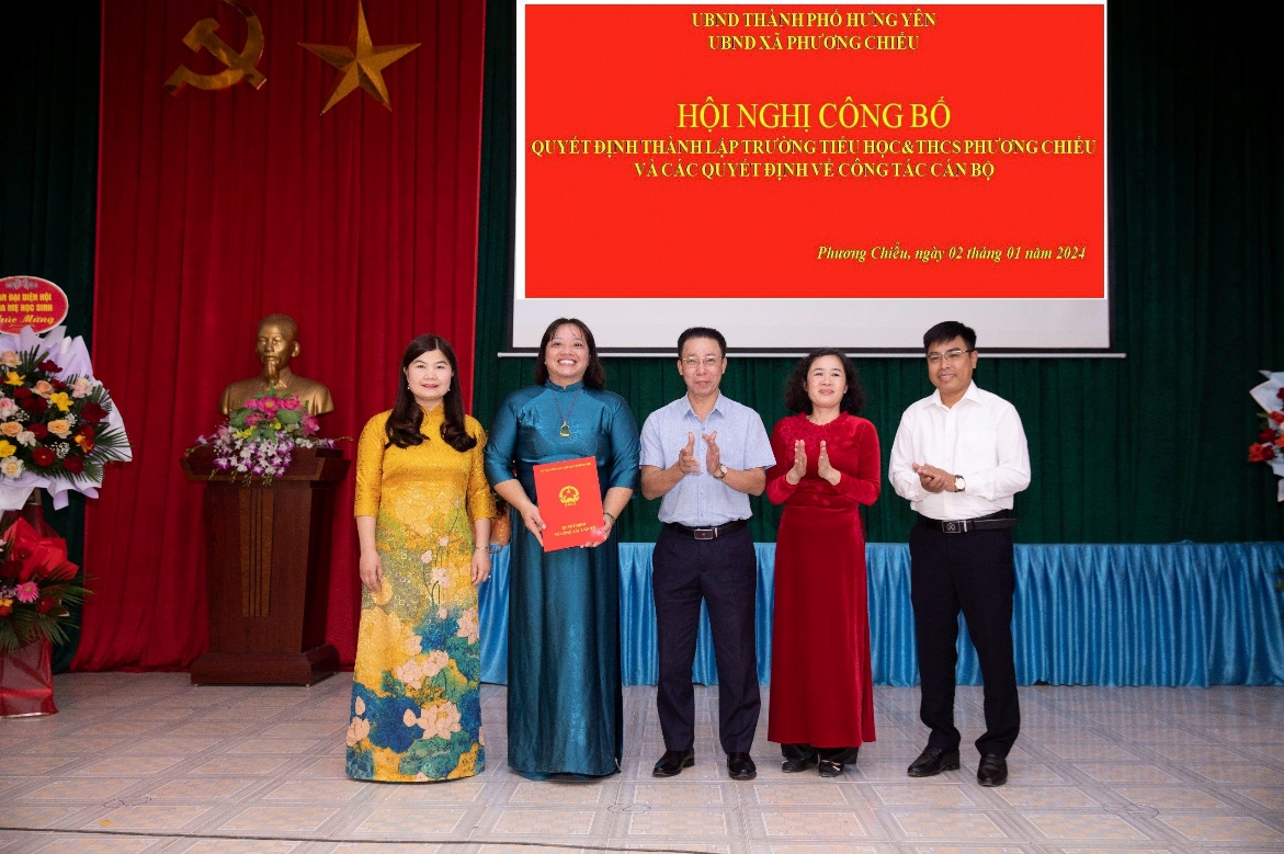 Thành phố Hưng Yên công bố Quyết định thành lập trường Tiểu học và Trung học cơ sở Phương Chiểu