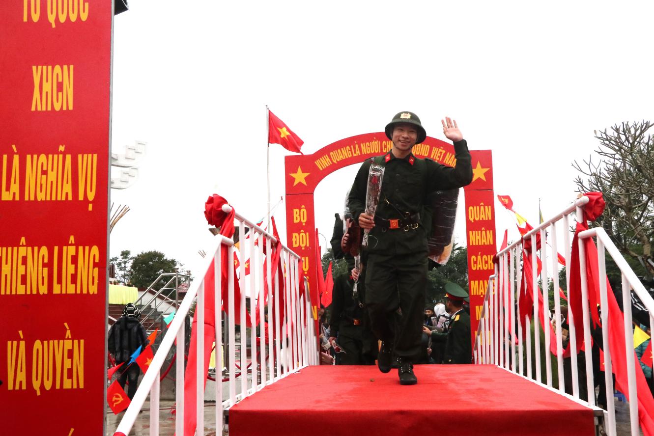 Thành phố Hưng Yên tổ chức Lễ giao nhận quân năm 2024
