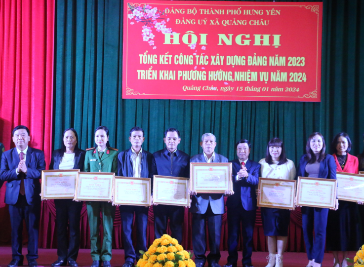 Đảng uỷ xã Quảng Châu tổng kết công tác xây dựng Đảng năm 2023