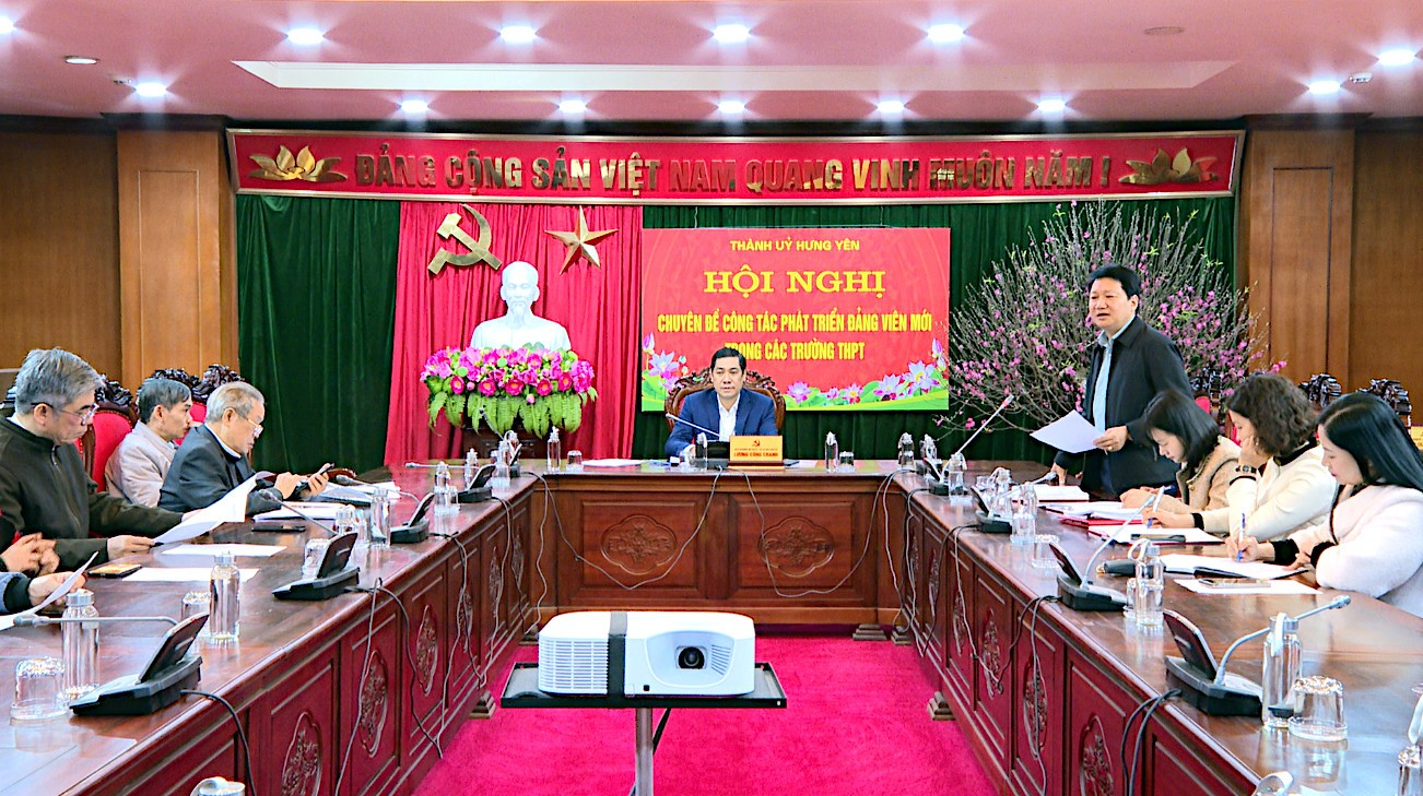 Thực trạng và giải pháp công tác phát triển đảng viên mới tại Đảng bộ thành phố Hưng Yên