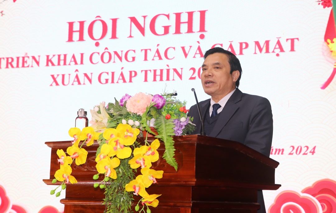 Thành ủy Hưng Yên tổ chức Hội nghị triển khai công tác và gặp mặt  xuân Giáp Thìn 2024