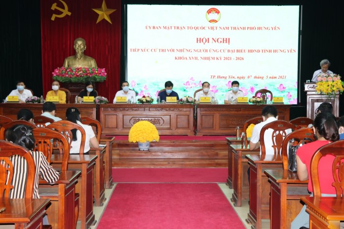 Những người ứng cử đại biểu HĐND tỉnh khóa XVII, nhiệm kỳ 2021 – 2026 tiếp xúc cử tri thành phố