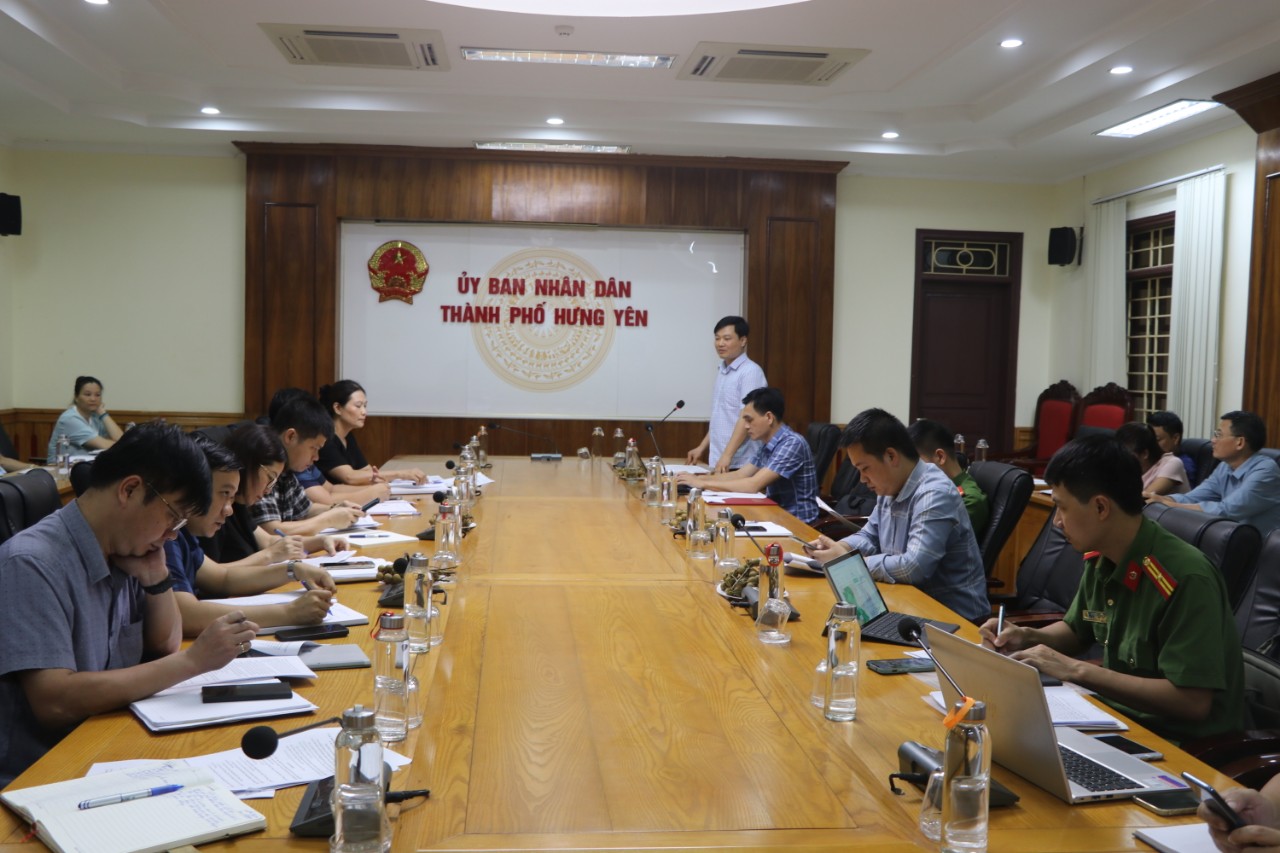 UBND thành phố Hưng Yên làm việc với Đoàn kiểm tra,  đánh giá tình hình thực hiện chuyển đổi số năm 2024