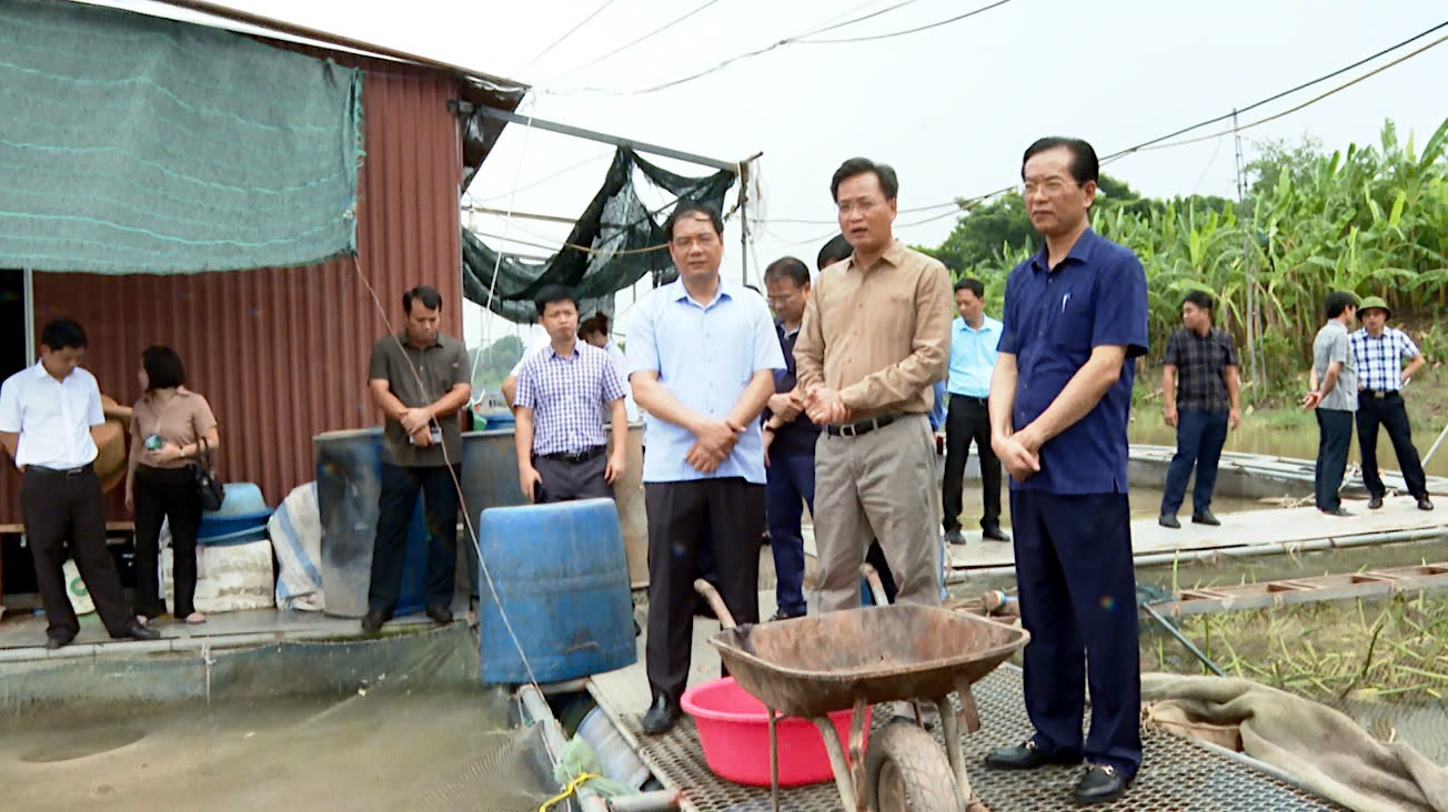 Đồng chí Bí thư Tỉnh ủy Nguyễn Hữu Nghĩa  kiểm tra công tác ứng phó với bão số 3 tại thành phố Hưng Yên