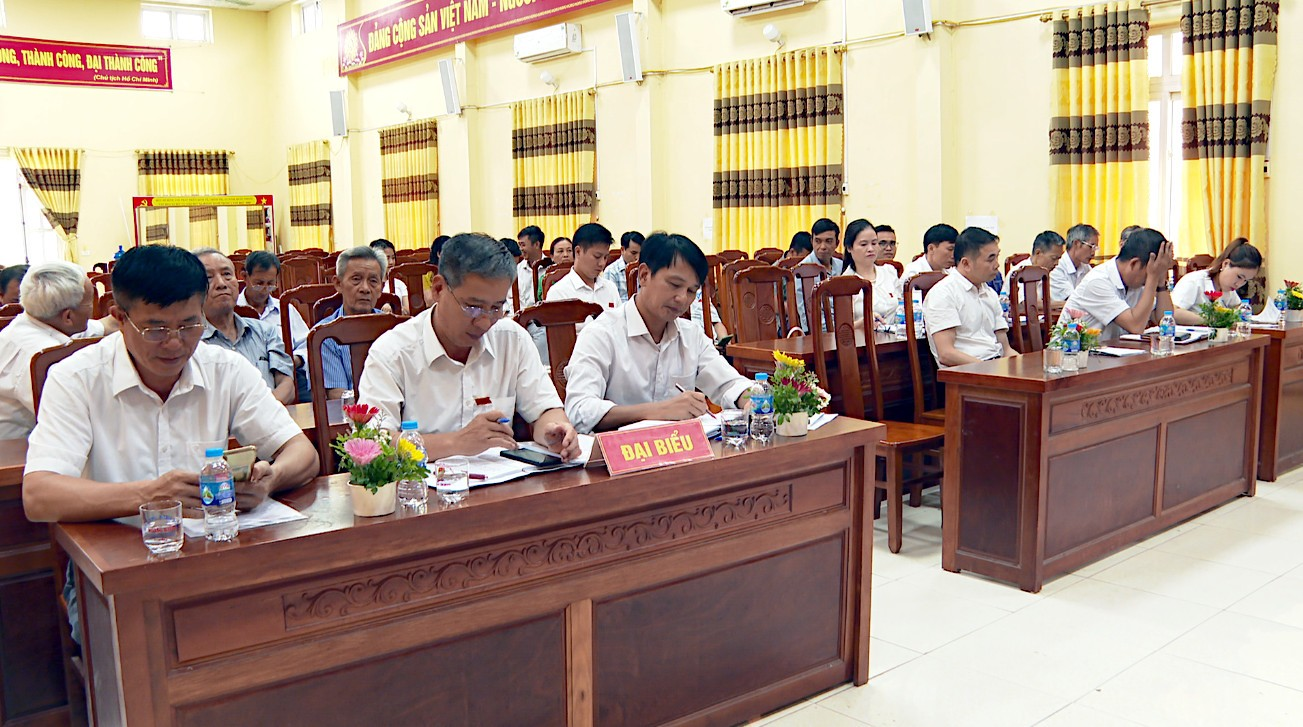 Kỳ họp thứ bảy Hội đồng Nhân dân xã Hoàng Hanh,  khóa XXII, nhiệm kỳ 2021-2026