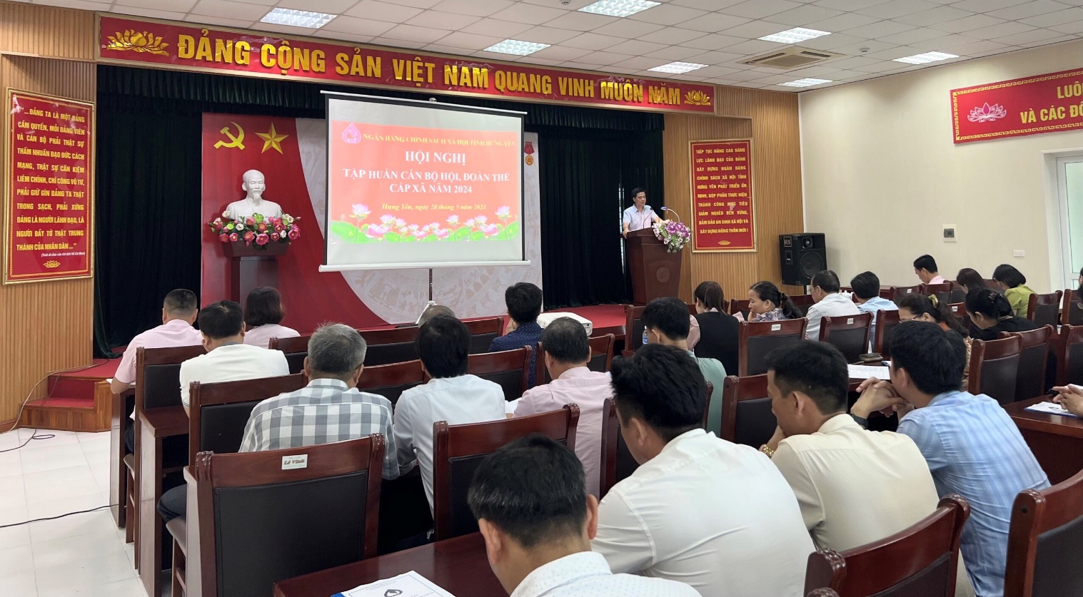 Ngân hàng Chính sách xã hội tỉnh Hưng Yên  tập huấn đối với cán bộ tổ chức chính trị - xã hội nhận ủy thác cấp xã