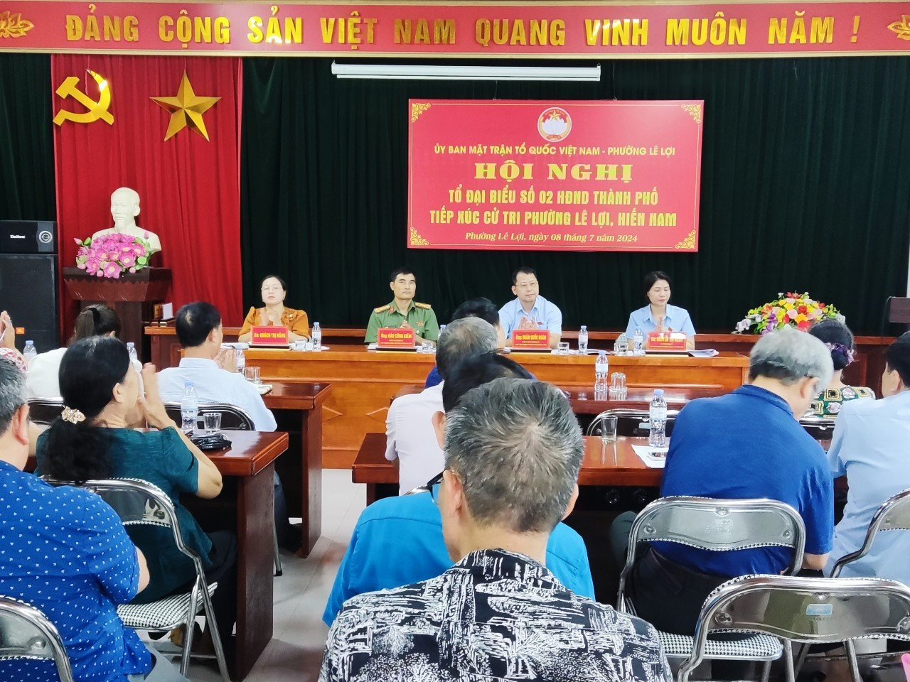 Tổ đại biểu số 2 Hội đồng Nhân dân thành phố tiếp xúc cử tri phường Lê Lợi và  phường Hiến Nam