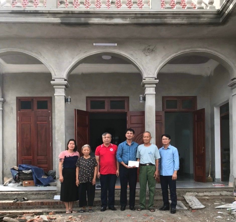 Thành phố Hưng Yên hỗ trợ nạn nhân chất độc da cam xây nhà mới ở xã Trung Nghĩa