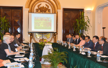  UBND tỉnh tọa đàm với Hội đồng Kinh doanh Hoa Kỳ - ASEAN và đoàn lãnh đạo Châu Á – Thái Bình Dương các doanh nghiệp Hoa Kỳ
