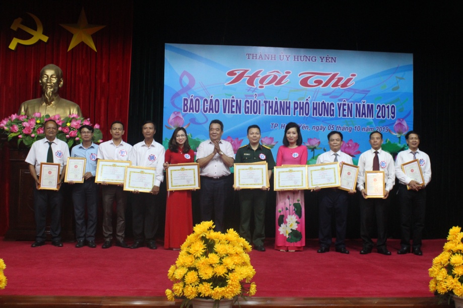 Chung khảo hội thi Báo cáo viên giỏi thành phố Hưng Yên năm 2019