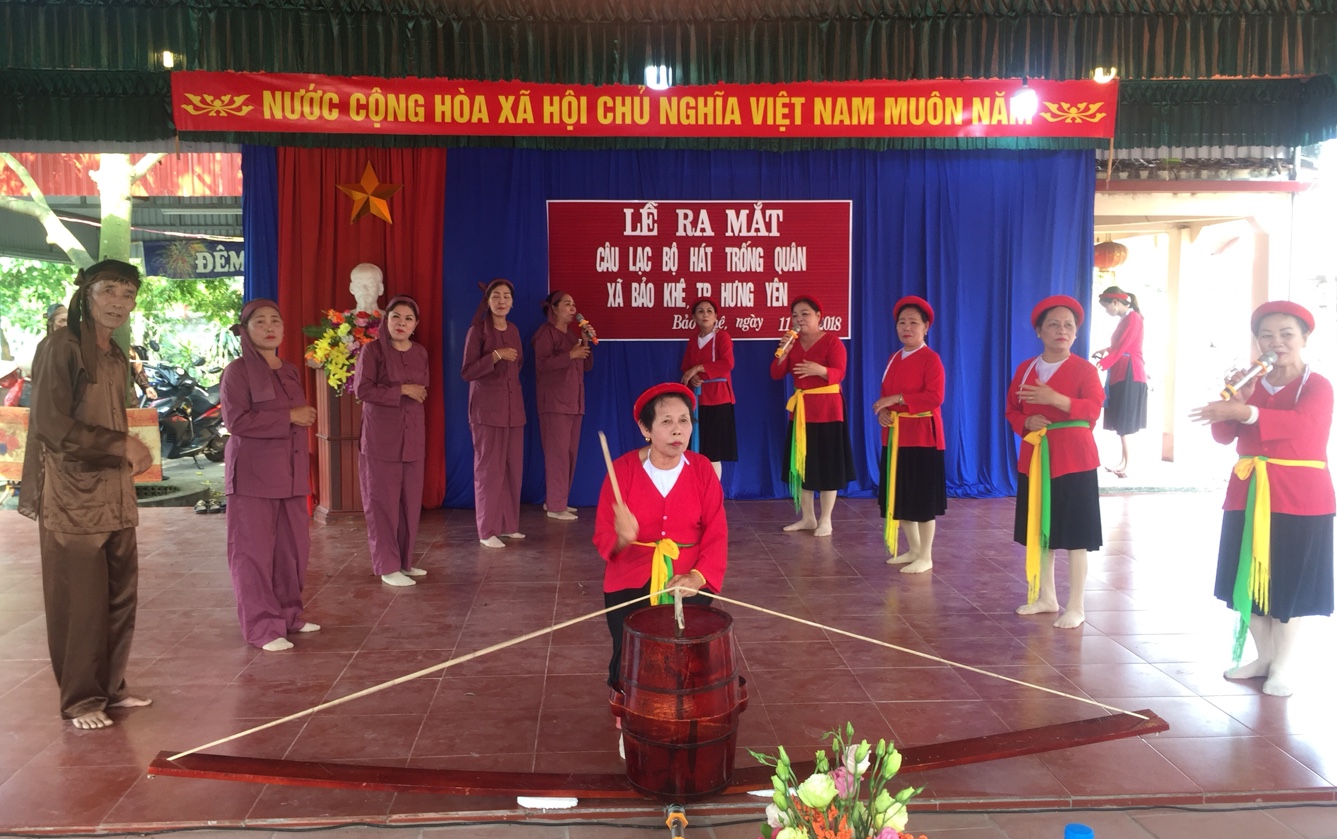 Ra mắt câu lạc bộ hát trống quân xã Bảo Khê