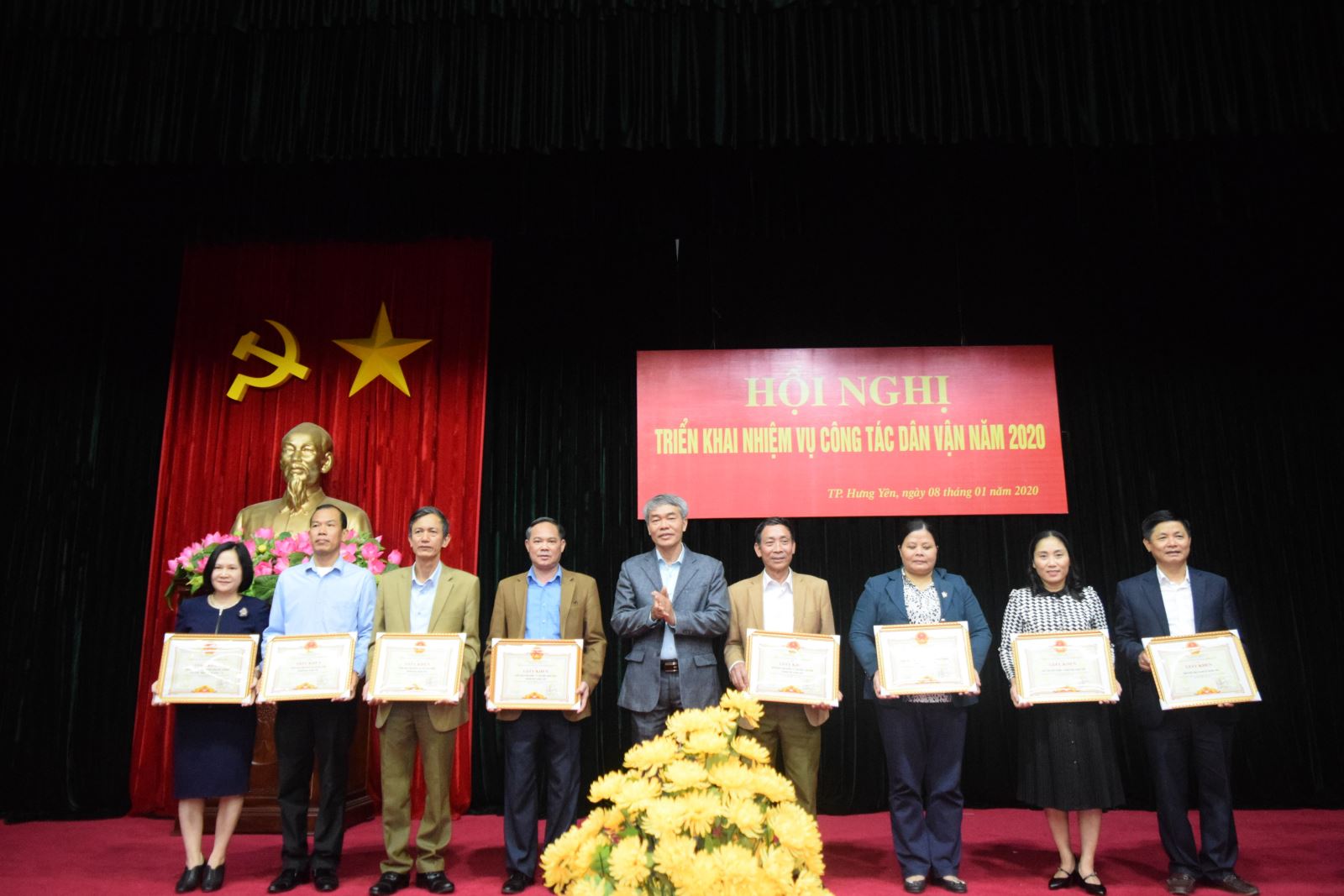 DÂN VẬN THÀNH ỦY: Tổng kết công tác năm 2019, triển khai nhiệm vụ năm 2020