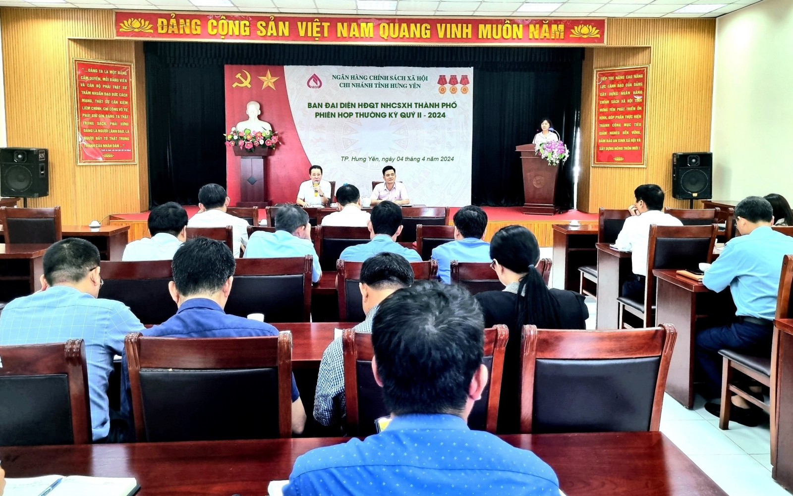 Ban đại diện Hội đồng quản trị Ngân hàng Chính sách xã hội (HĐQT NHCSXH) thành phố Hưng Yên triển khai nhiệm vụ quý II năm 2024